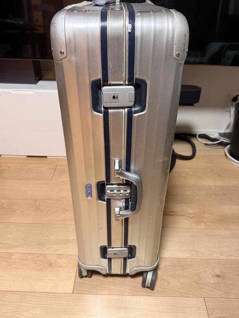 ■RIMOWA■リモワ■トパーズ■シルバーインテグラル82L 4輪　スーツケース