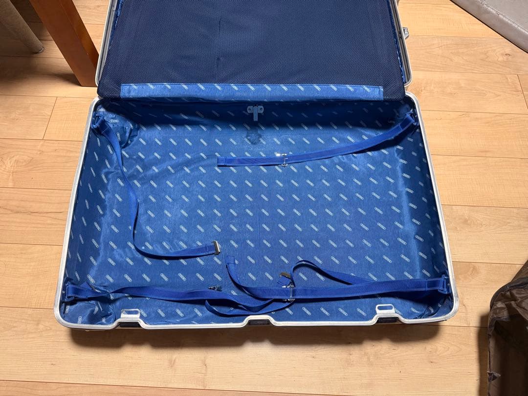 ■RIMOWA■リモワ■トパーズ■シルバーインテグラル82L 4輪　スーツケース