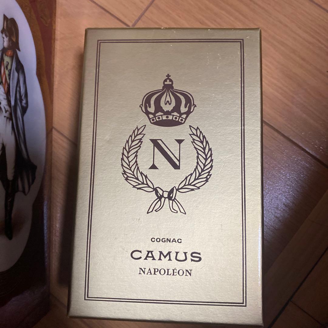 カミュCAMUS ナポレオン COGNAC BOOK 赤　未開封