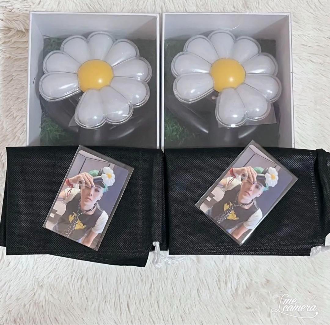 ２個セット　G-DRAGON ペンライト　トレカ付き　ジヨン　新品未開封