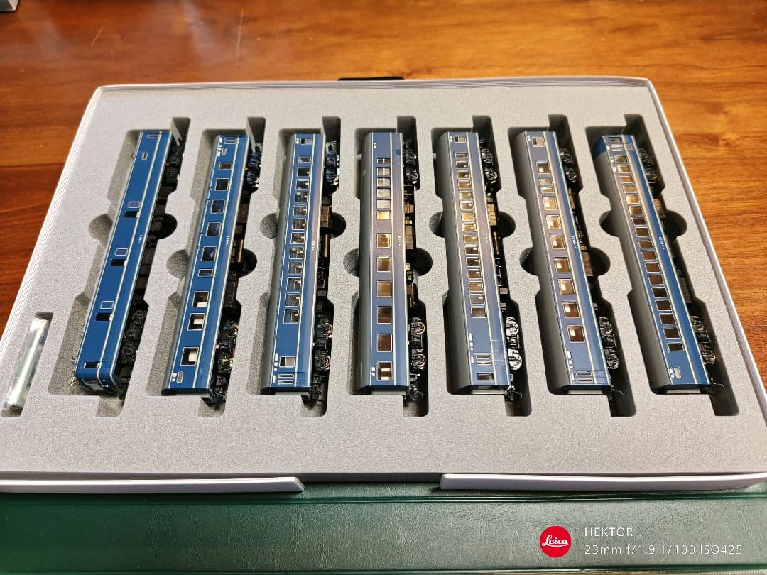 KATO 10-367 20系 さくら ７両基本セット 鉄道模型 Nゲージ