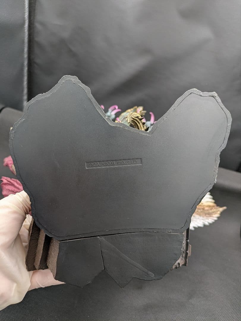 シャガルマガラ　フィギュア　箱無し　カプコン　クリエイターズモデル　モンハン