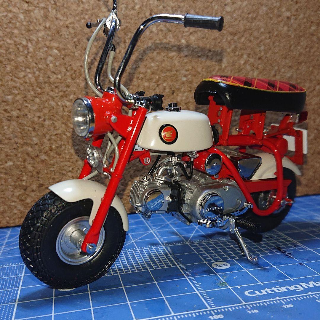 １/１０エブロ完成品