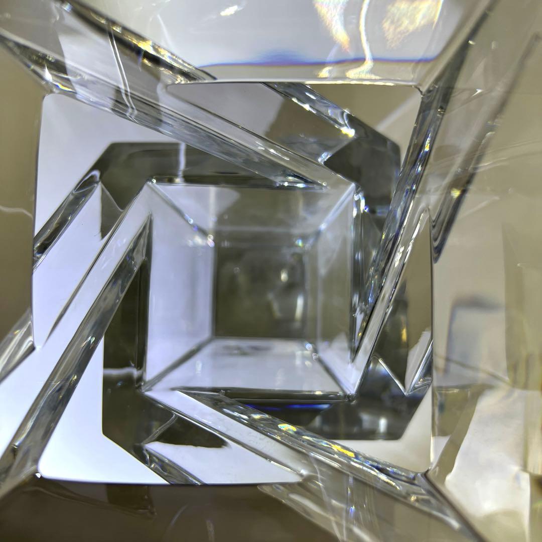 バカラ　アーキテクチャー花瓶　共箱　高さ23.8㎝　東Y7-1209☆1Fトニヒ