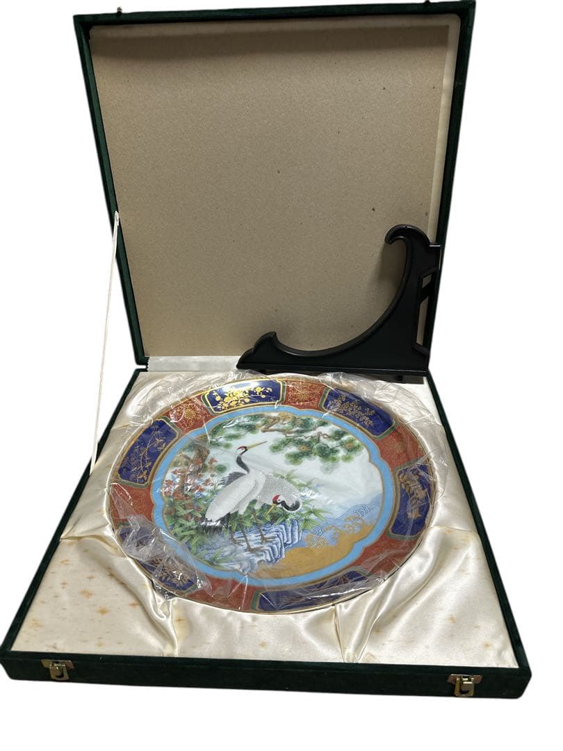 【ノリタケ】　 「紀年額皿1979-3000／2049限定品」　ケース付き　優雅