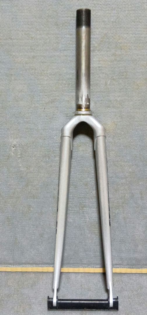 HIKO.U　エアロフォーク　競輪フレーム　njs umezawa　ピスト