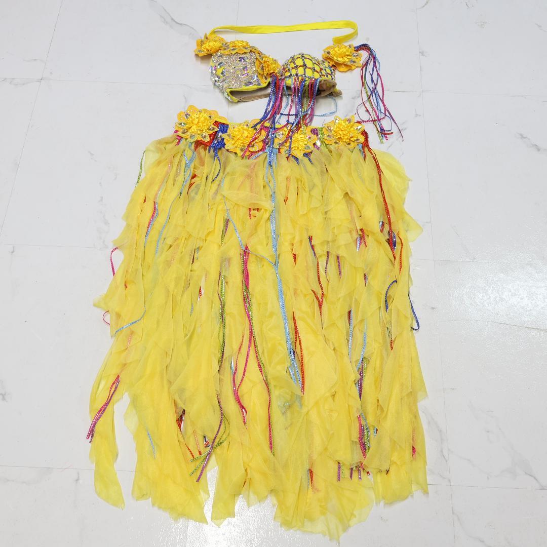 【ベリーダンス用 オリエンタル衣装】イエロー シルバーラメ多数 花コスチューム