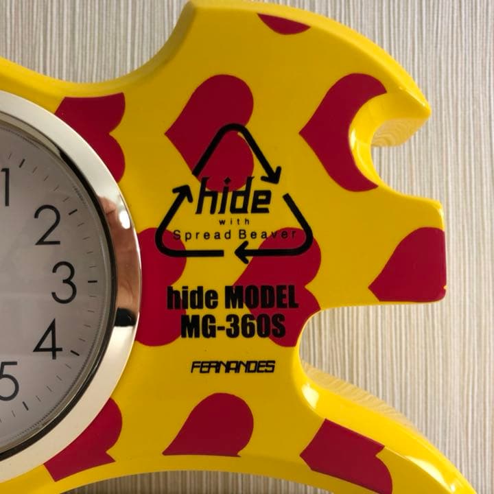 hide イエローハート時計　MG-CLOCK