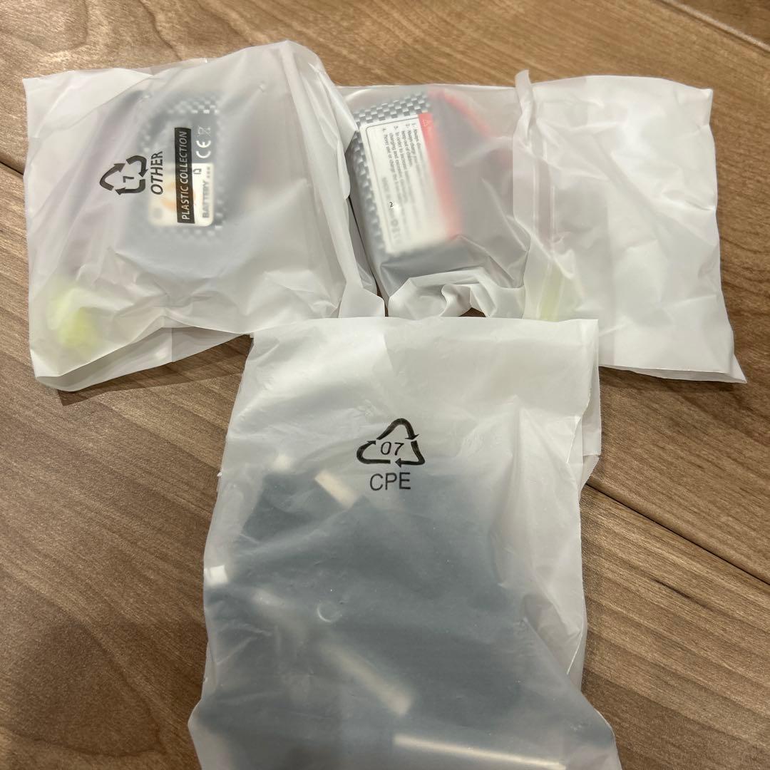 ジョニー【未使用】DEERC 9300 4WDオフロードラジコンカー