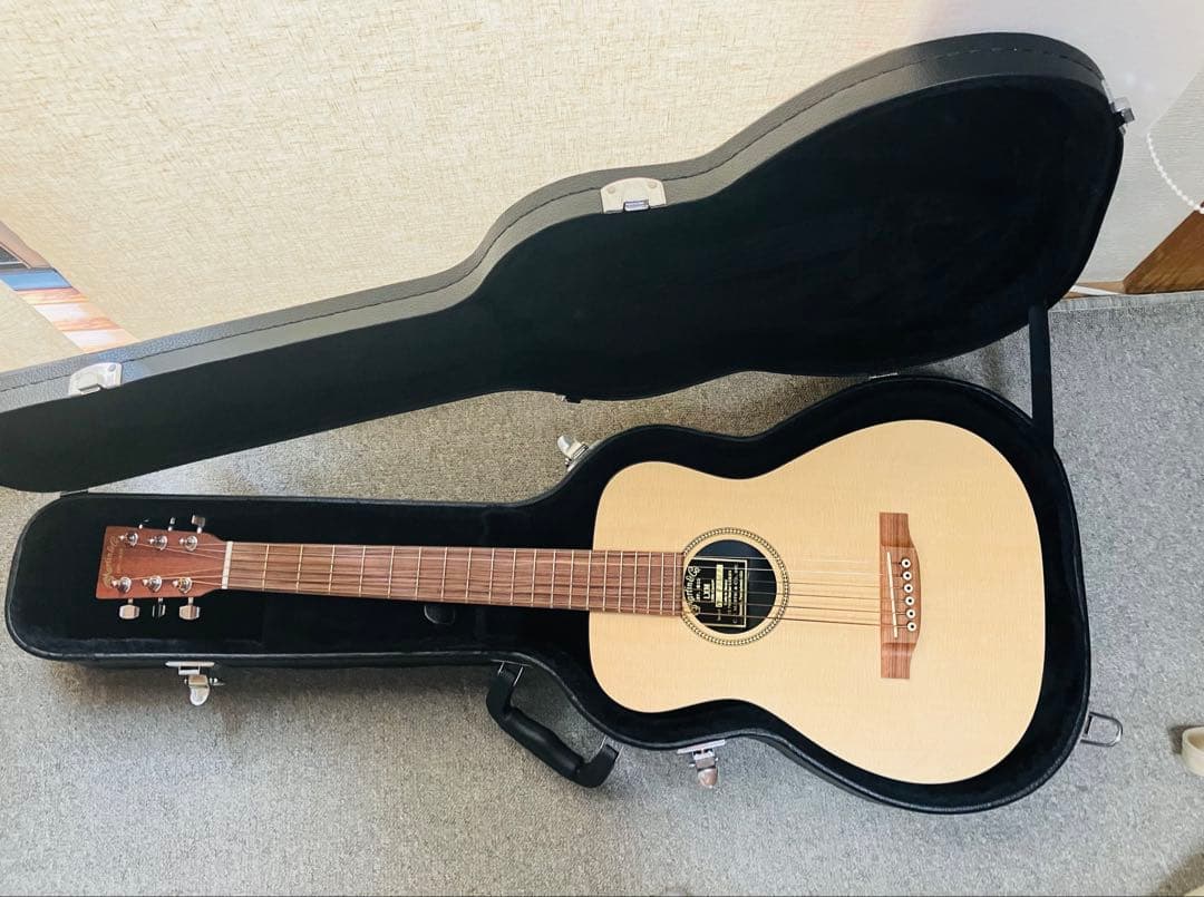 アコースティックギター　リトルマーティンLXM