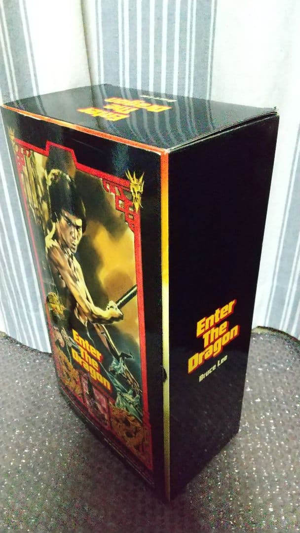 最終値下げ！新品　希少　メディコムトイ　RAH ブルース・リー　燃えよドラゴン