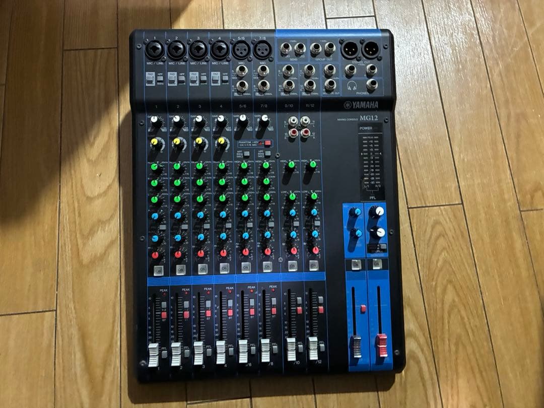 YAMAHA アナログミキサー　MG12