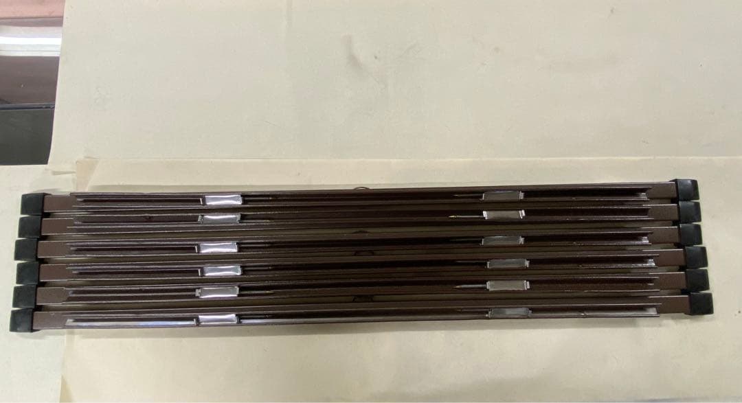 匿名配送 NO.8949サンケーキコム新聞挟 スチールV型 NO.621×6本