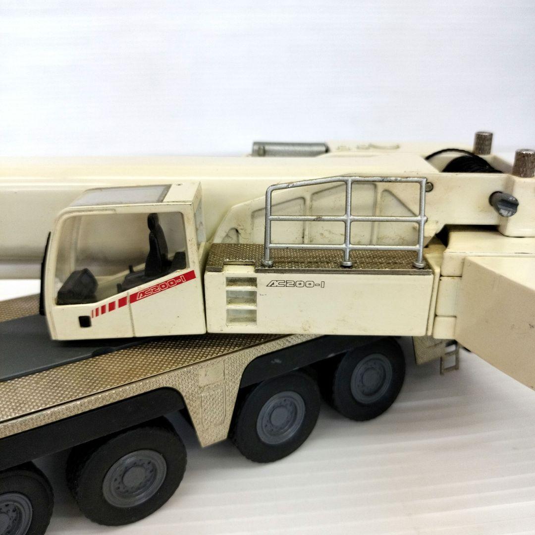 テレックスデマグ　TEREX DEMAG AC200-1 クレーン