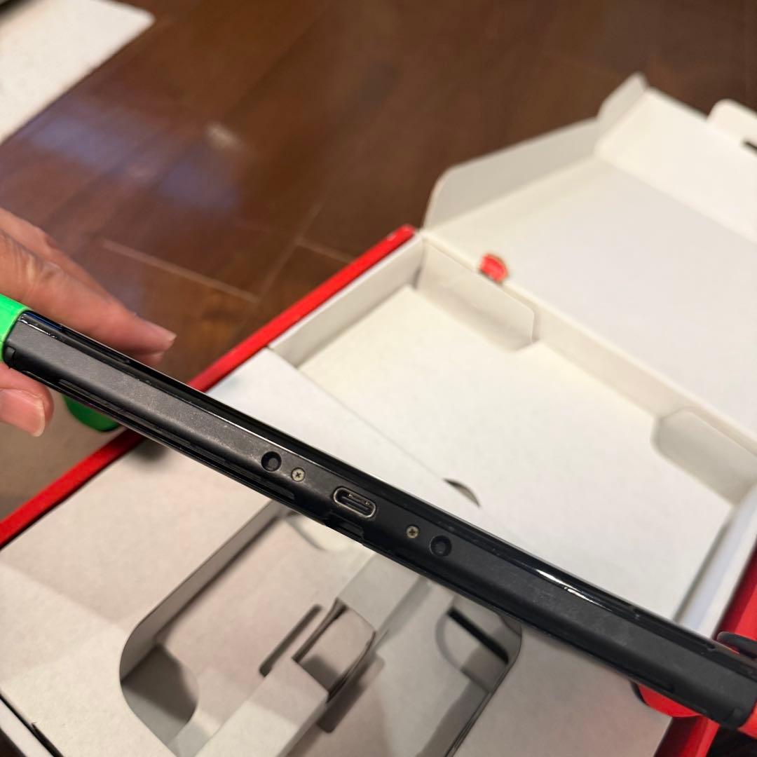 Nintendo Switch 本体 有機ELモデル ケース付き