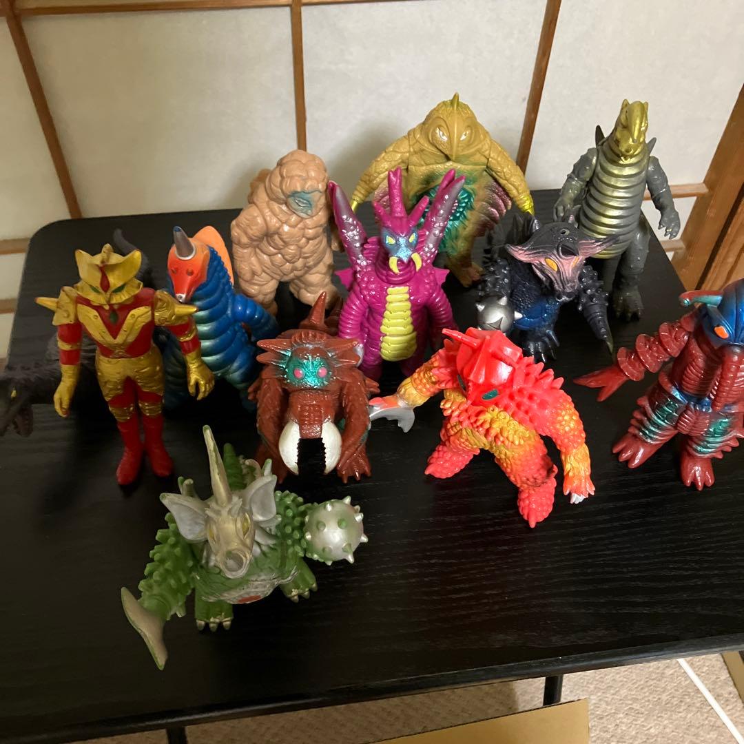 帰ってきたウルトラマン&ウルトラマンエース&ウルトラマンタロウ　怪獣ソフビ