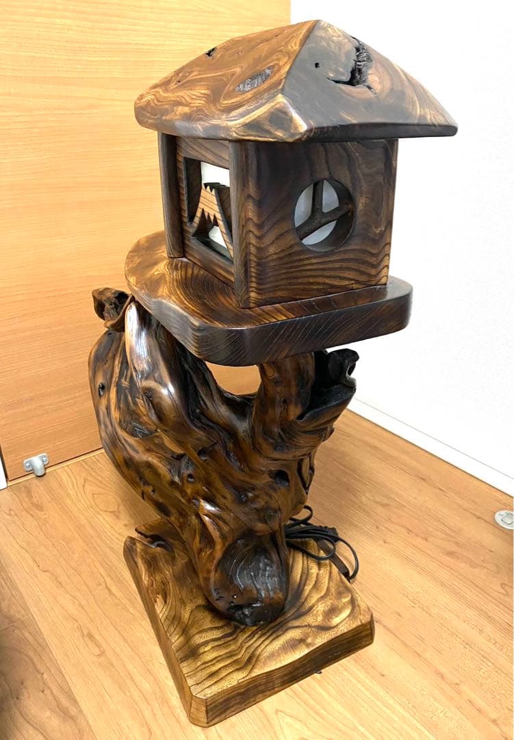 高級木製 燈籠 玉杢 木製燈籠 電球動作確認済み