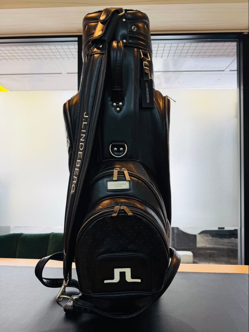 J.Lindeberg リンドバーグ キャディバッグ ゴルフ 黒 ロゴ型押し