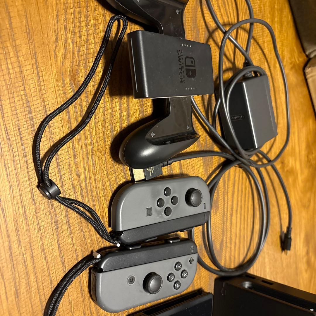 Nintendo Switch 本体 Joy-Conグレー