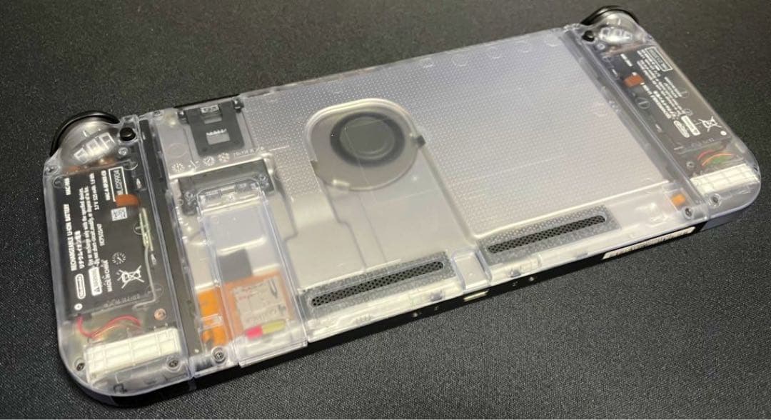 Nintendo Switch クリア　カスタマイズ品