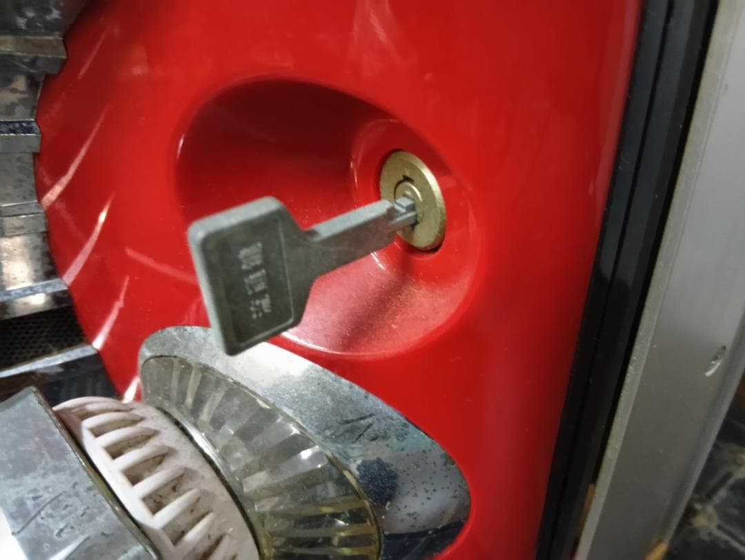 送料込み パチンコ 実機 CR中森明菜・歌姫伝説NL 直接引取可