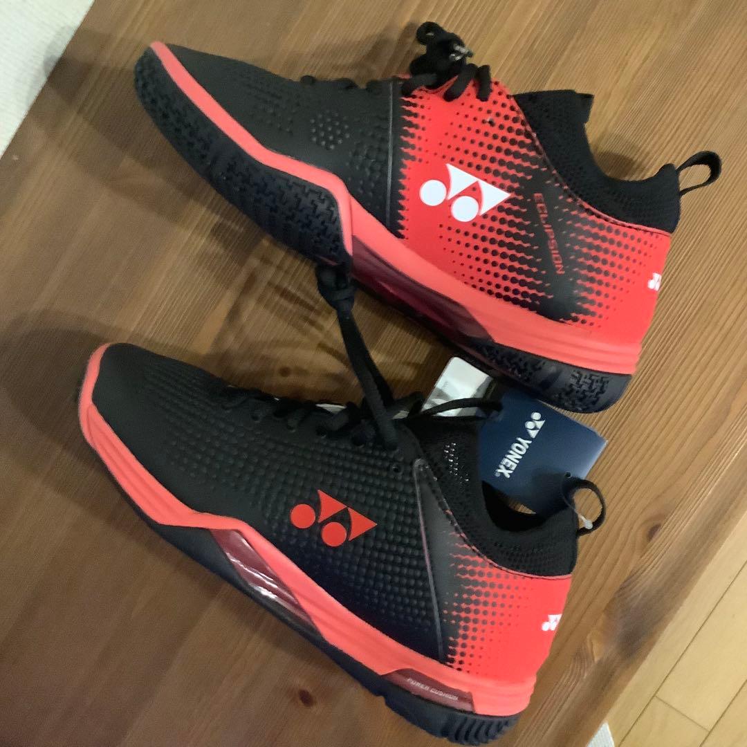 新品未使用　ヨネックス　バドミントンシューズ　パワークッション　エクリプションZ