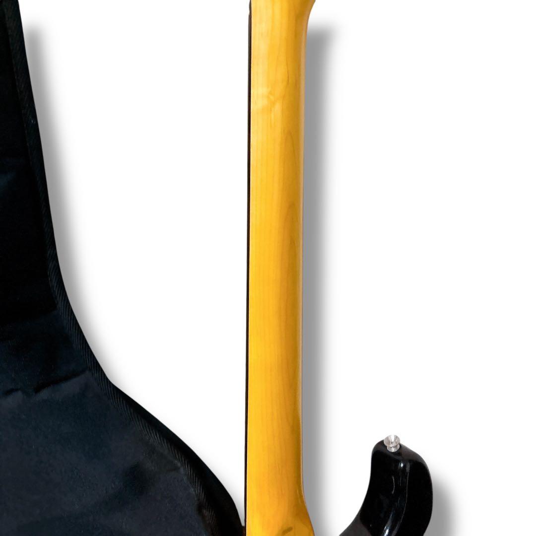 美品 Bacchus UNIVERSE SERIES ストラト エレキギター