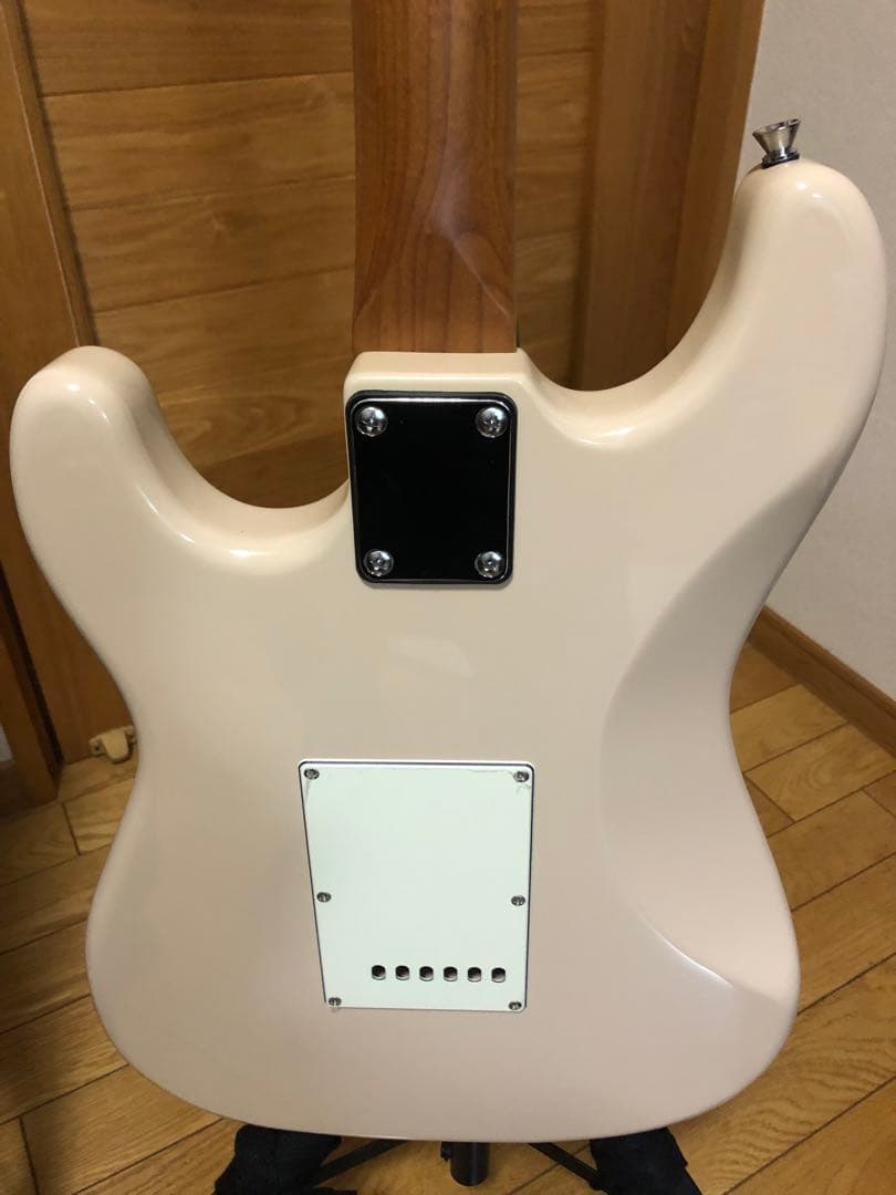 Eris エレキギター モカ　新品同様