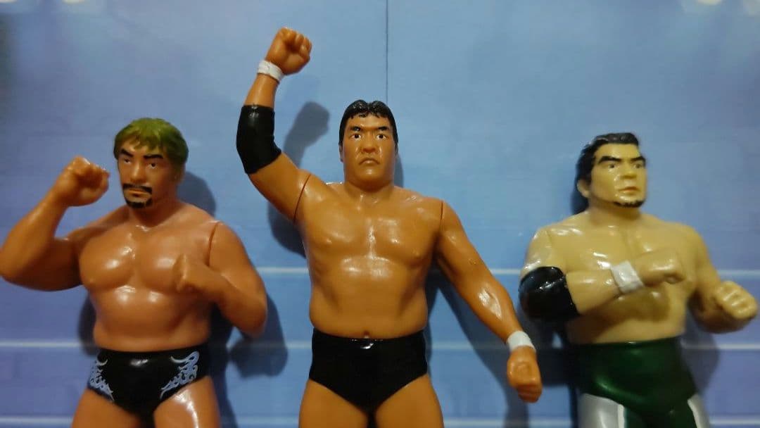 ジャンボ鶴田　三沢光晴　小橋健太　プロレスフィギュア3体セット