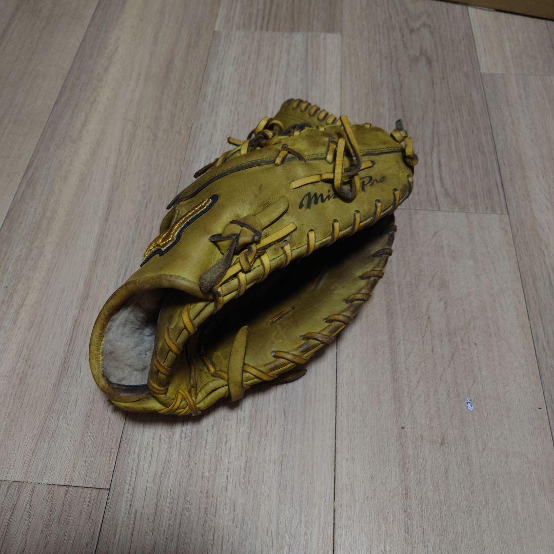 中古　ファーストミット（一塁手用）　新井(AXI)型 右投げ用