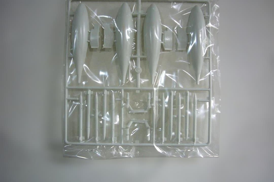 Revell 1/32 P-38 ①ドループ-スヌート　②ライトニング