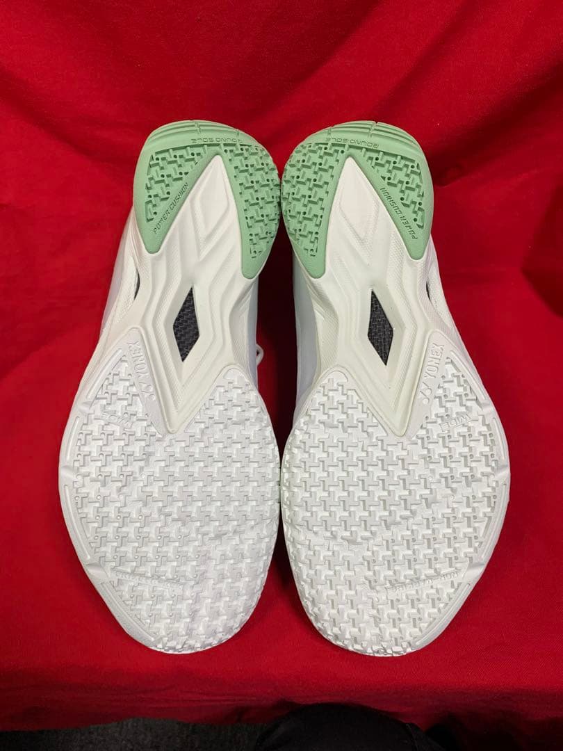SHBAZ2W　26.0cm バドミントン ヨネックス シューズ