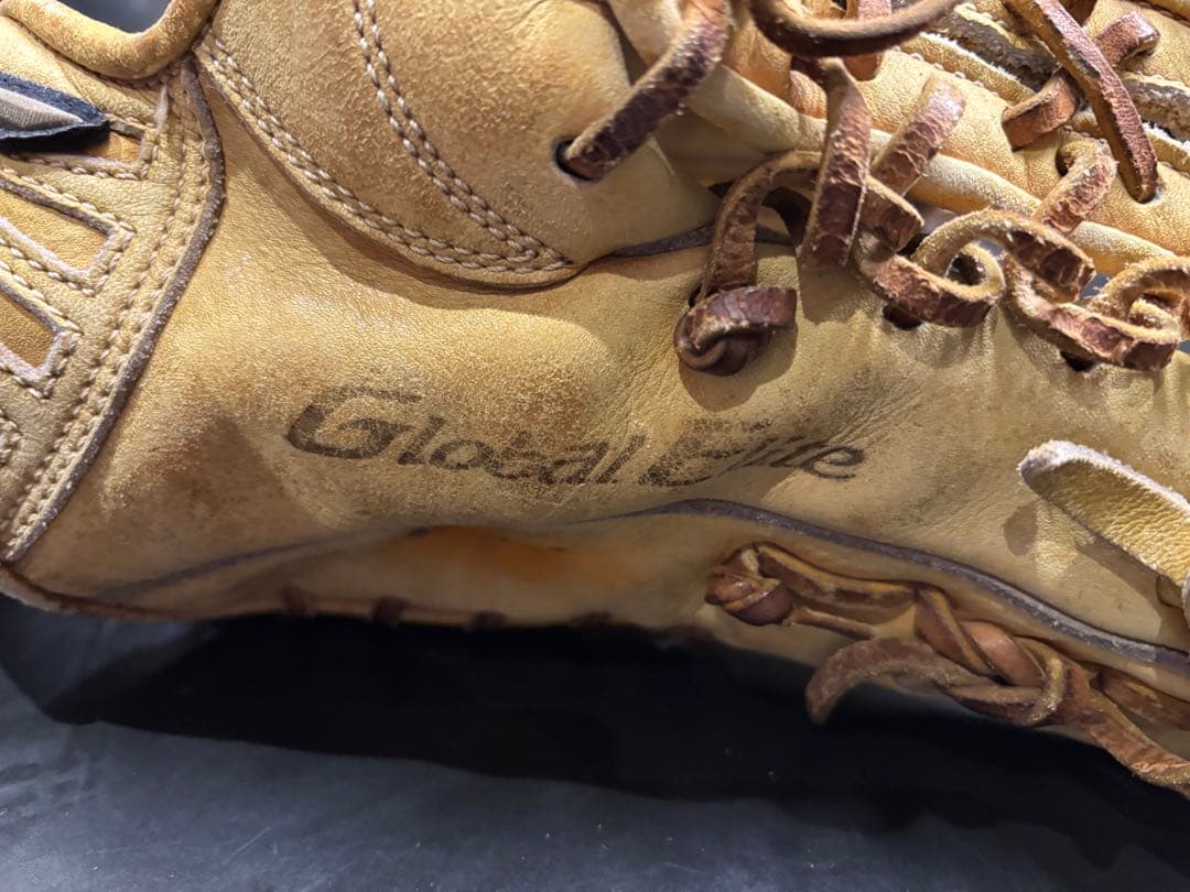 Mizuno Global Elite 軟式グローブ
