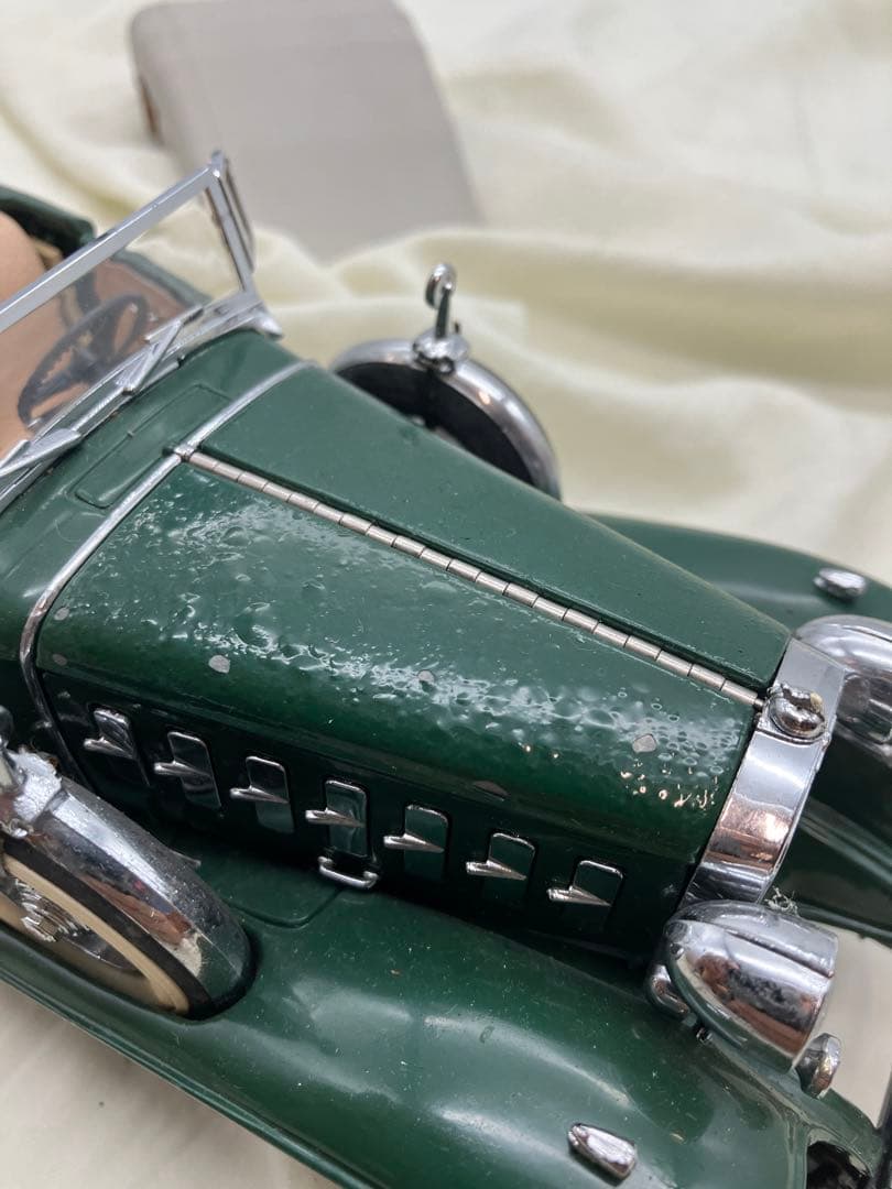 ダンバリー・ミント1932年型キャデラックV-16 スポーツフェートン ミニカー