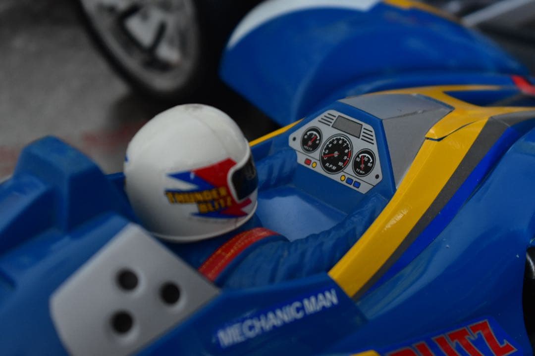 1/10 タミヤ サンダーブリッツ 動作OK 4WD ラジコン 予備パーツ多数