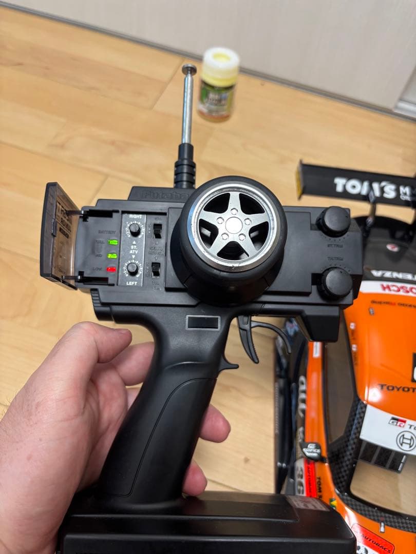 タミヤ tt02シャーシMOTULAUTECH GTR & TOM'Sスープラ