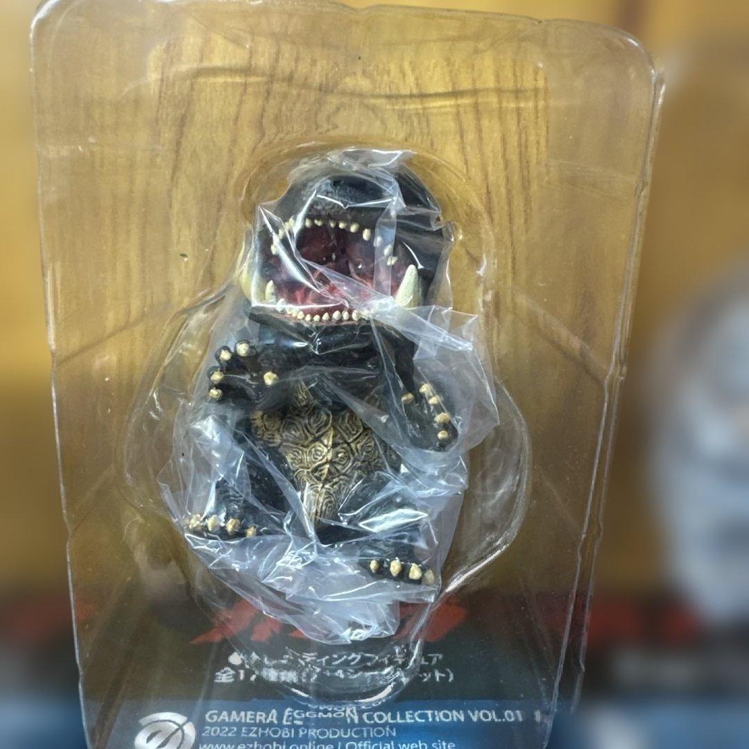 ガメラ大進撃コレクション-01 エッグモン　7種コンプリートBOX入り7体