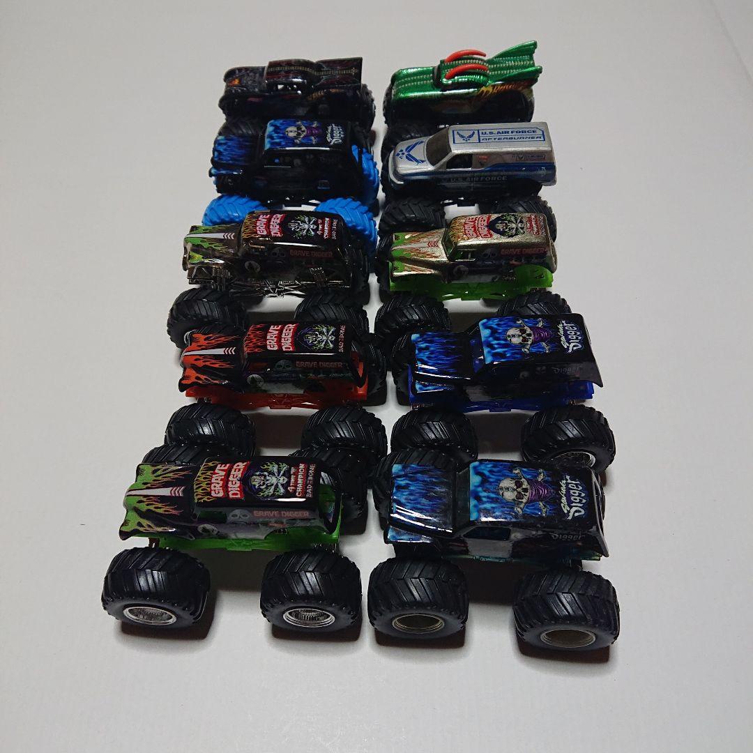 モンスタージャム/モンスタートラック ルース品 95台＋オマケ 13台