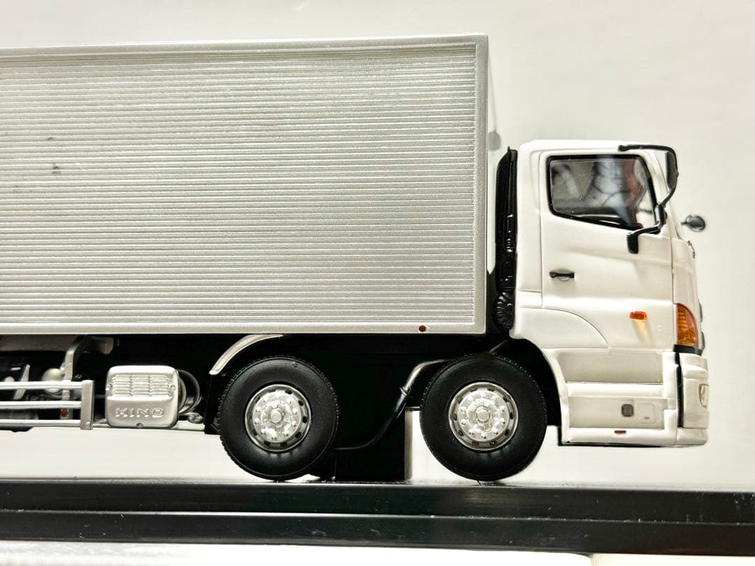 【レア】日野・グラプロ　前２軸　ショートキャブ　デコトラ　トラック　タフ43