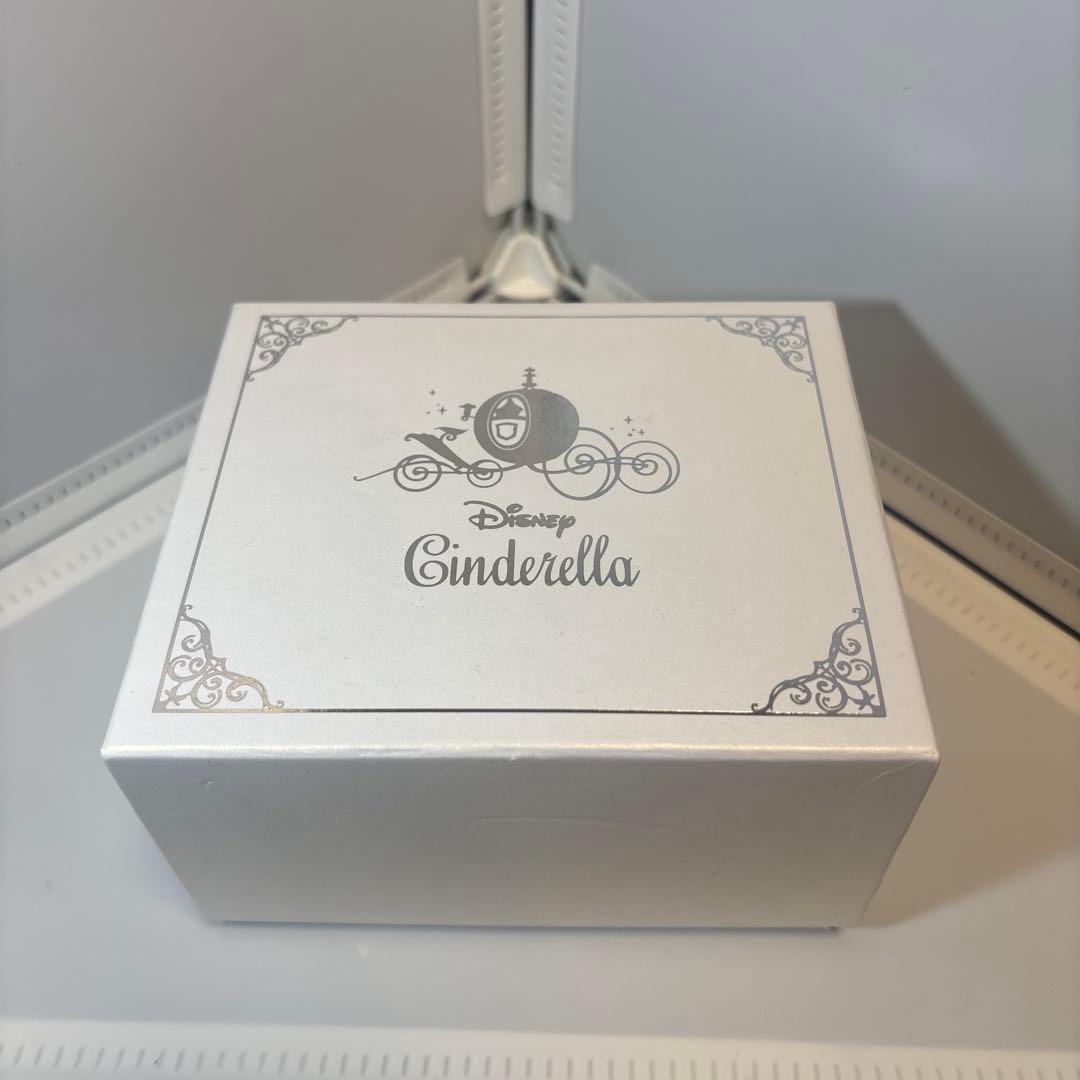 未使用品　ディズニー　オルゴール　ジュエリーボックス　シンデレラ　箱付