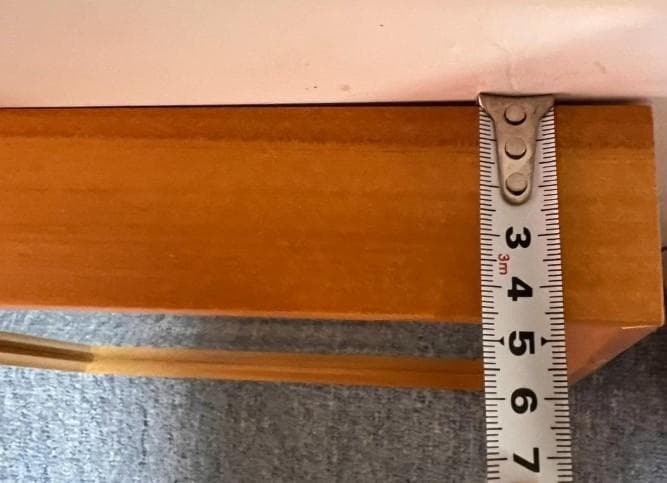 特注 家紋 丸に右三階松 ラメチップゴールド 金属製