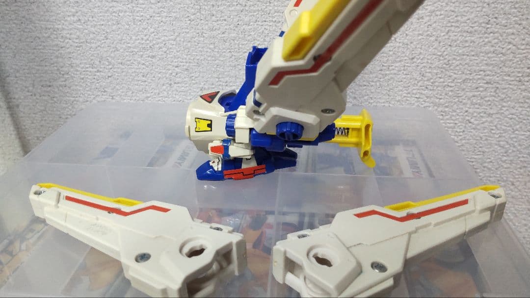 ビーダマン ガーディアンフェニックス スピーダーフェニックス メタルウイング