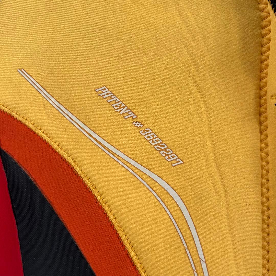 オニール　レディース ウェットスーツ セミドライ3×5mm バックジップ　裏起毛