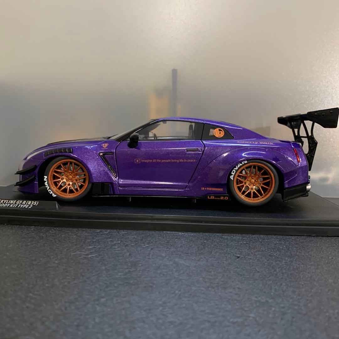 788 リバティウォーク LBWK R35 GT-R 1/18スケールミニカー