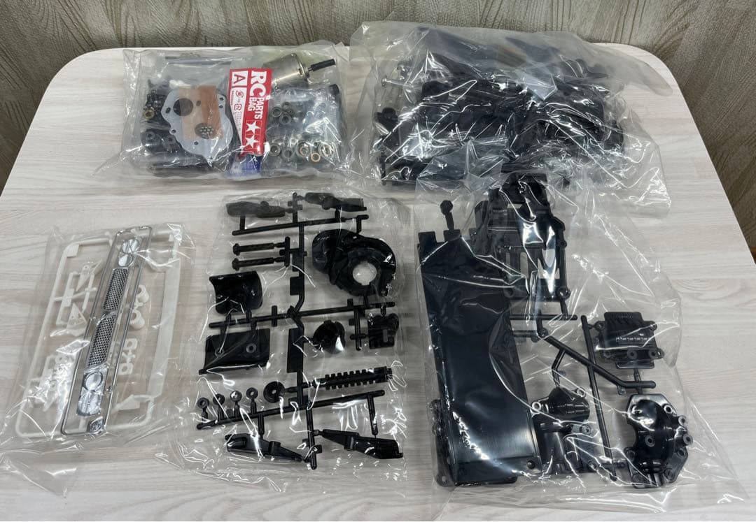 TAMIYA ランチア デルタインテグラーレDF-03 Raシャーシ　1/10