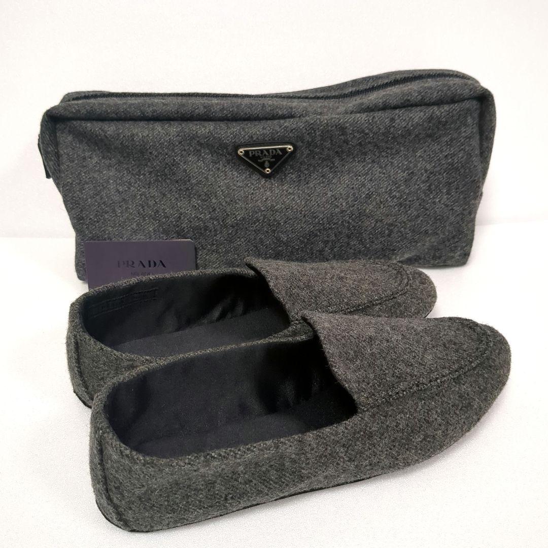 プラダ　ポーチ付　携帯スリッパ
