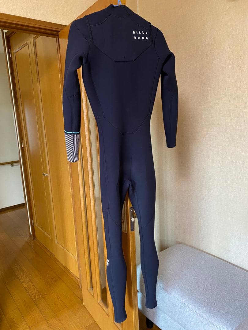 BILLABONG フルスーツ ブラック