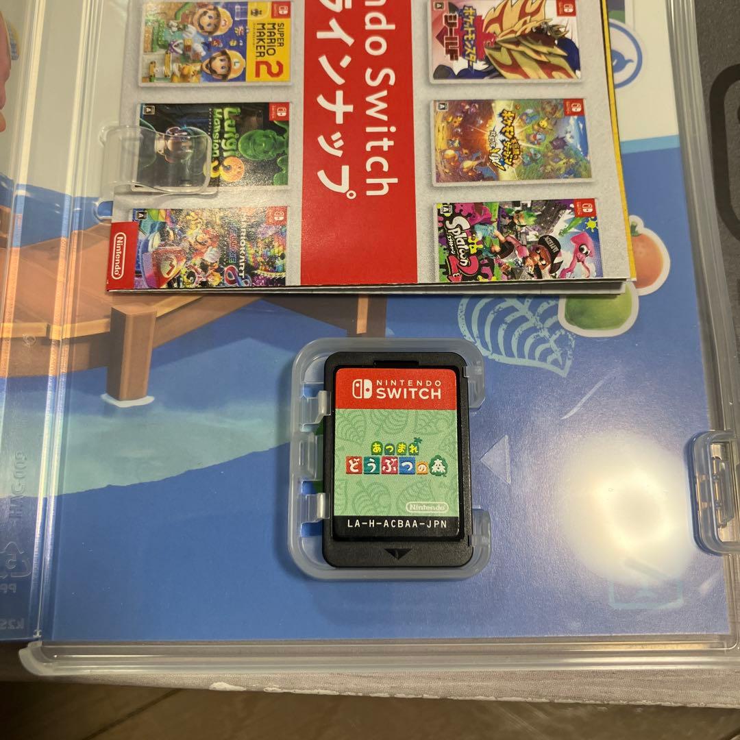 任天堂Nintendo Switch ニンテンドースイッチ　カセット4個付