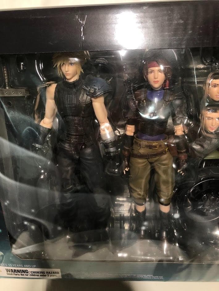 プレイアーツ改　ジェシー　クラウド　バイクセット　フィギュア　FF7