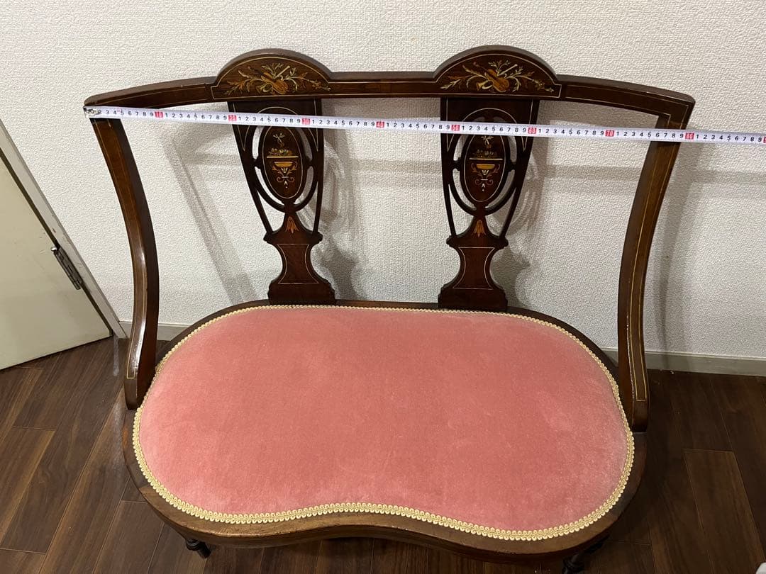 【もっちゃん】 西洋スタイルの装飾ベンチ